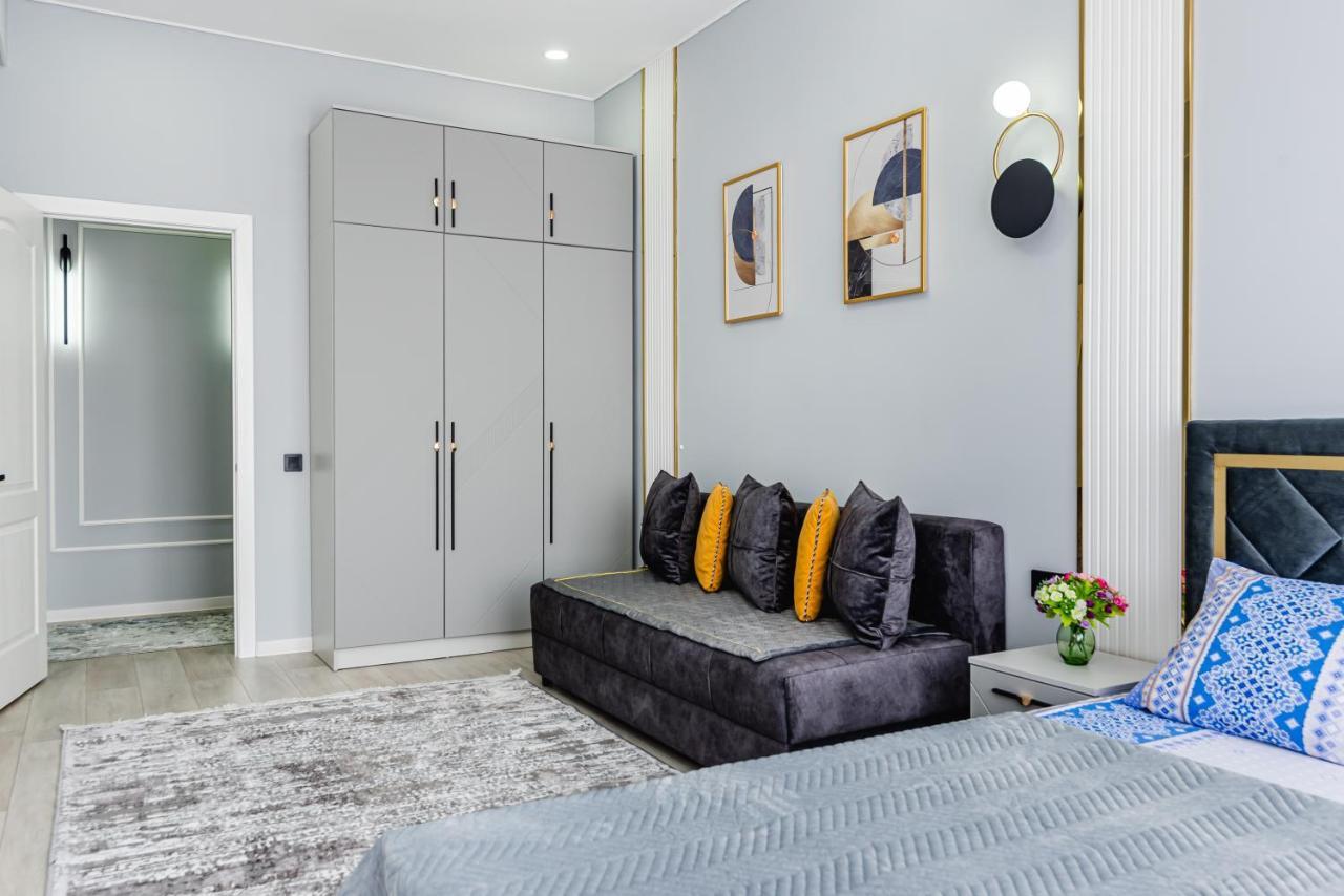 Heaven 10 Apartment Алма Ата Екстериор снимка